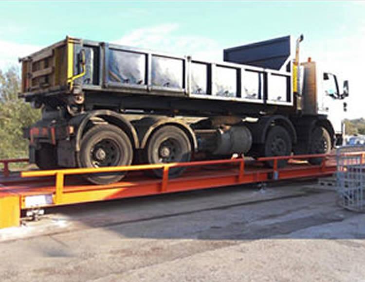 lorry on weigh bridge